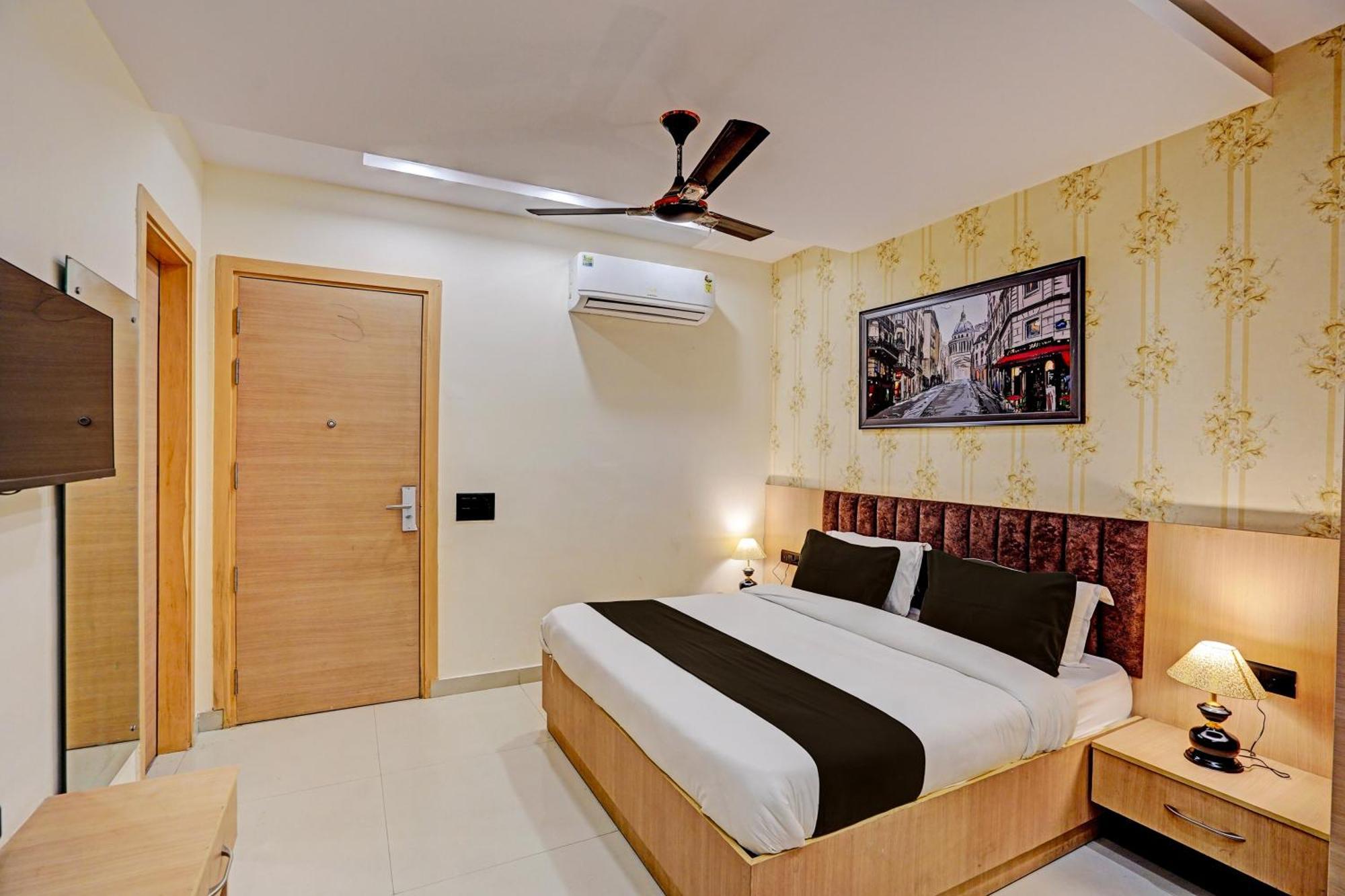 Hotel Krone Plaza Near Igi Airport Delhi 4*